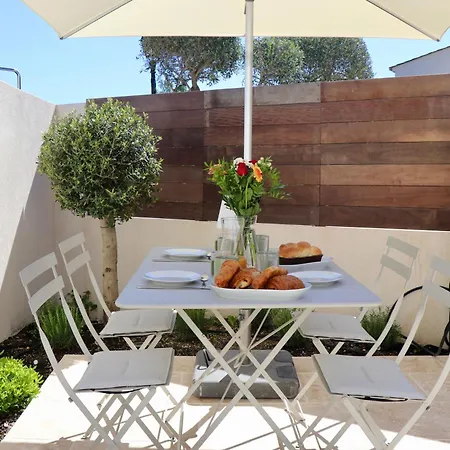 Splendid 3-bedroom For 6 People Holiday home *
