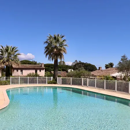 בית נופש Splendid 3-bedroom For 6 People