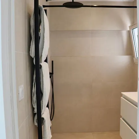 בית נופש Splendid 3-bedroom For 6 People