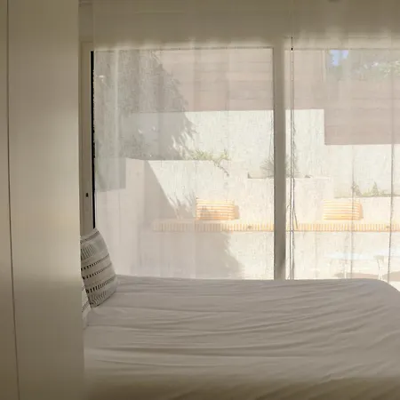 Splendid 3-bedroom For 6 People Holiday home *