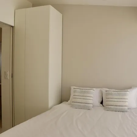 בית נופש Splendid 3-bedroom For 6 People סן טרופז
